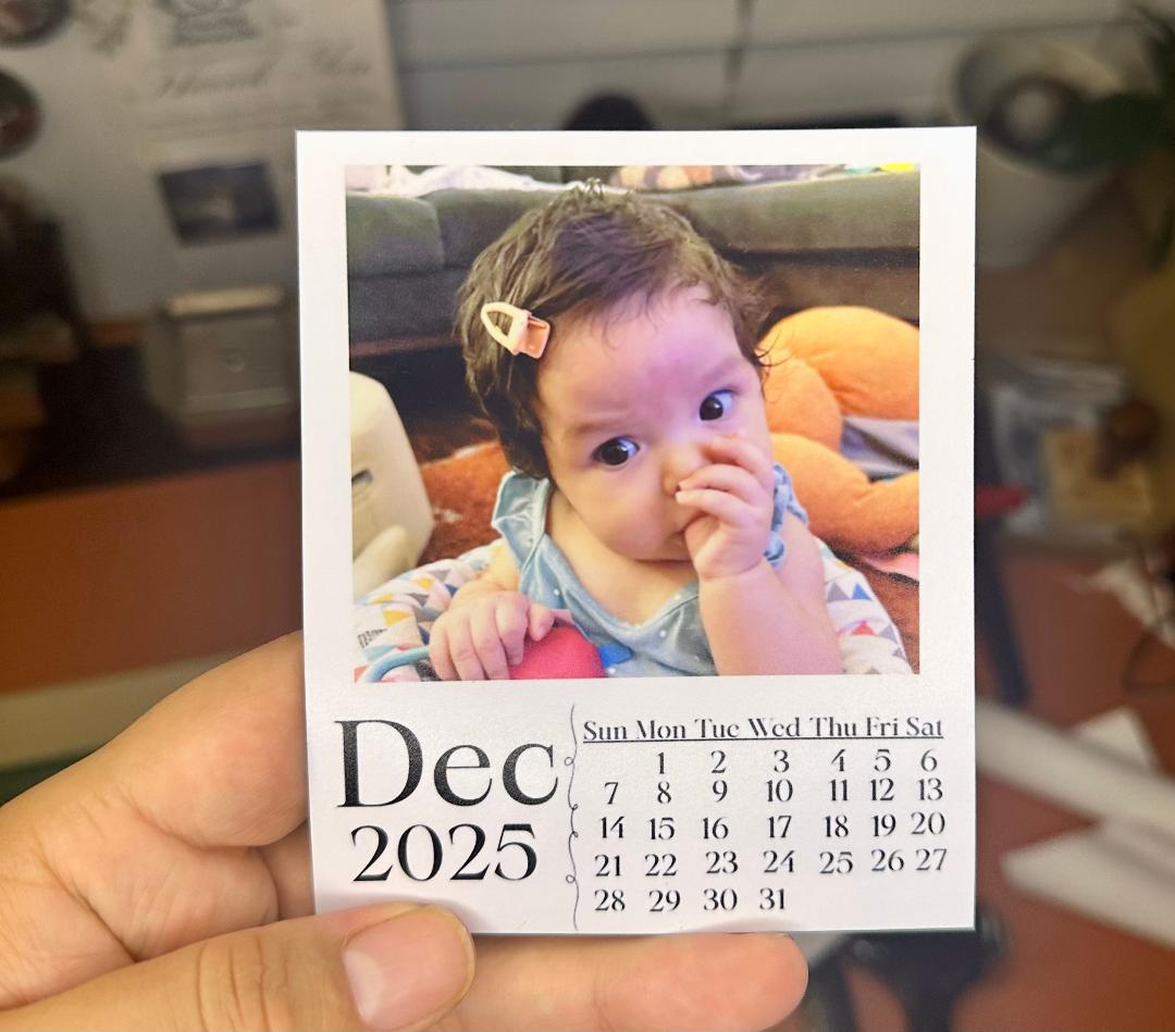 3.7"x4.5" Vinyl Magnet Calendar